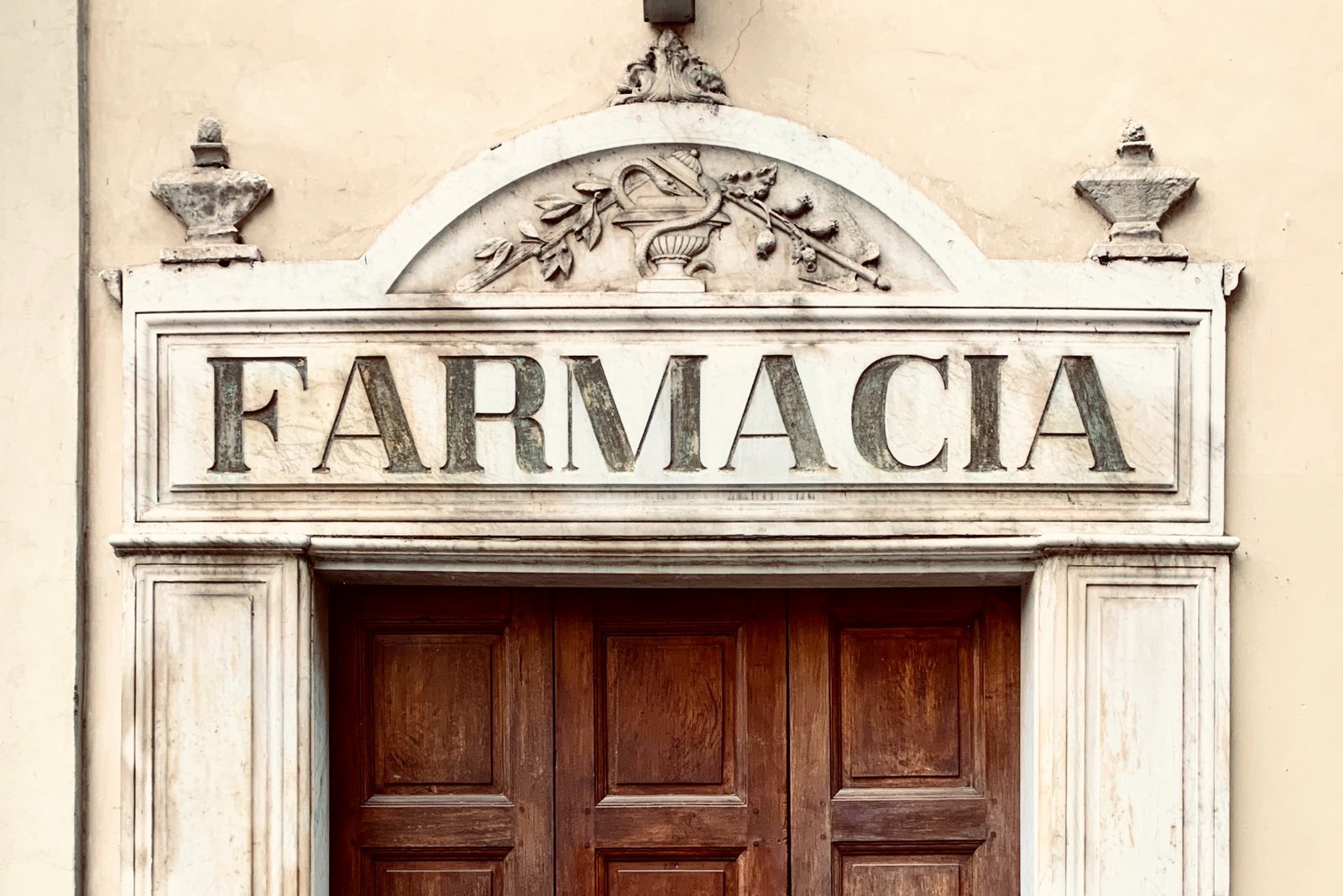 Szimbolikus kép Olasz gyógyszertár